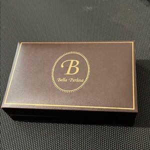 Bella Perlina
Jewelry set